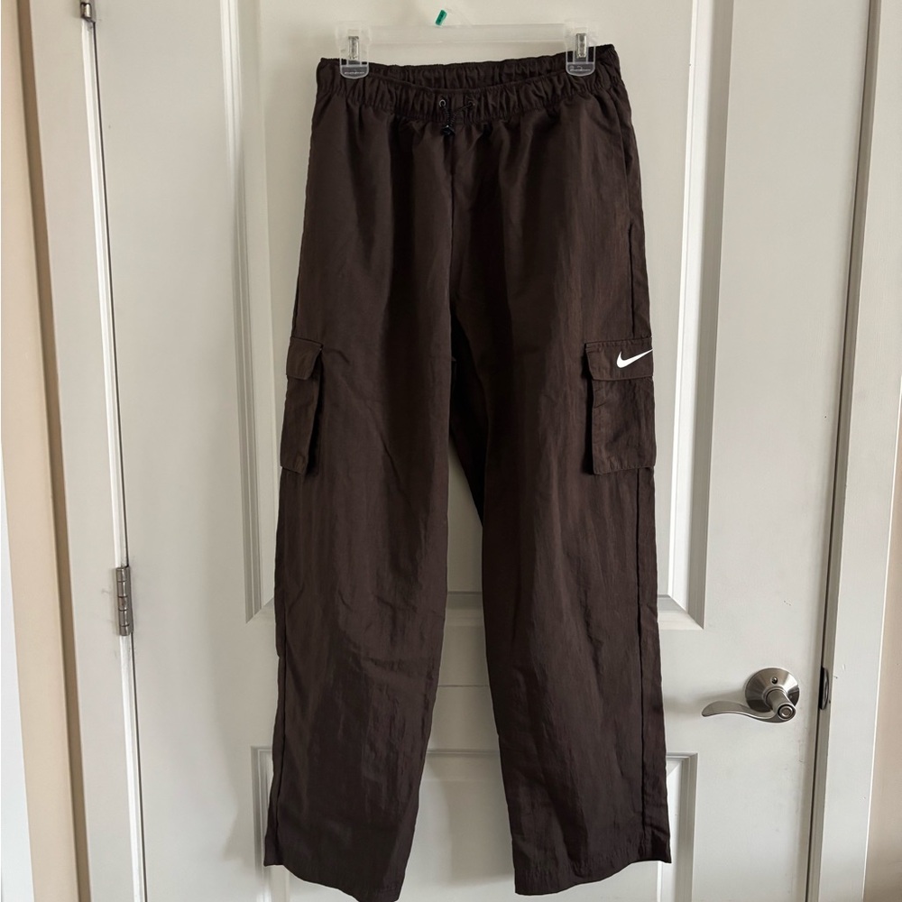 Nike Sportswear Everything Wovens Mid-Rise Cargo Pants - Size S